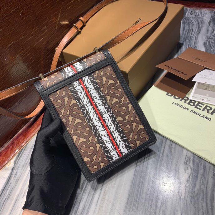 Burberry Bags - Bagsattire   190