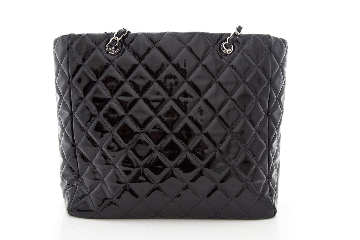 Chanel Black Diamond quilted "2009-2010"  Handbag