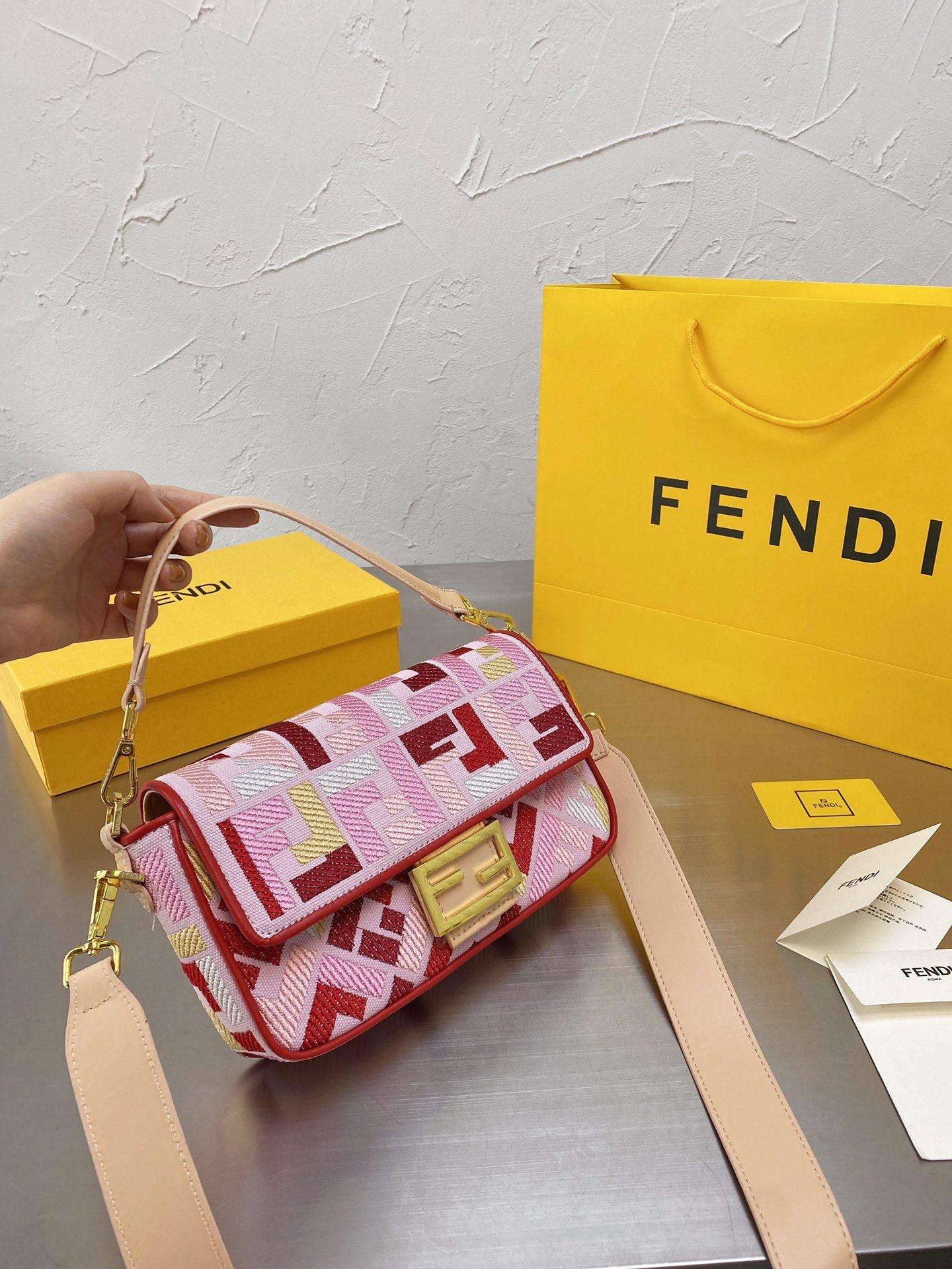 NEW Arrival Bags Fendi 119