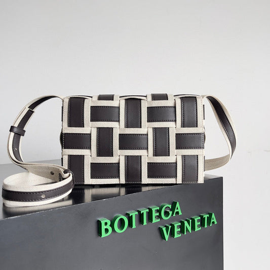 Bags Attire - Bottega Veneta Bags - 129