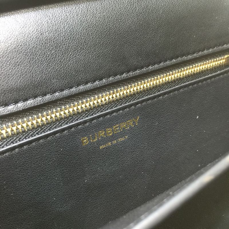 Burberry Bags - Bagsattire   726