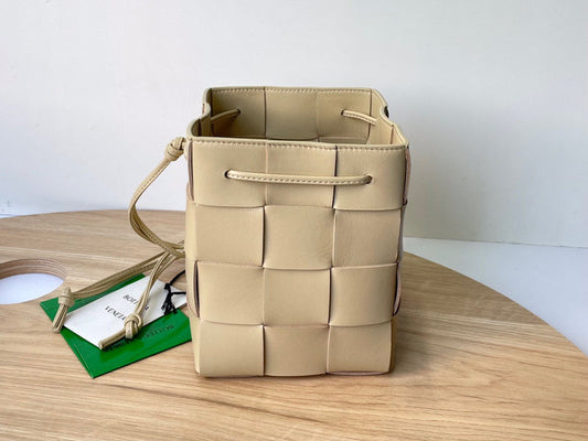 Bags Attire - Bottega Veneta Bags - 1165