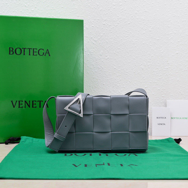 Bags Attire - Bottega Veneta Bags - 748