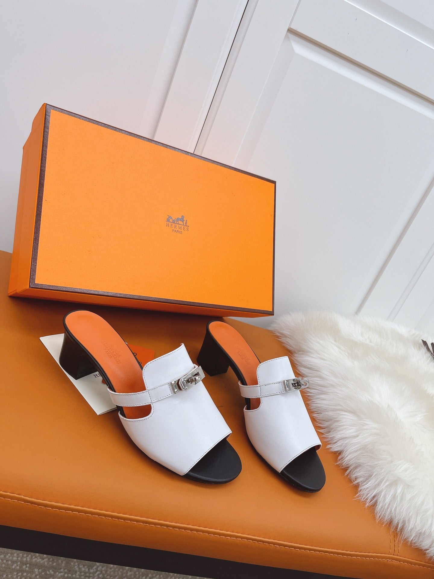 New Hermes HIGH HEELS 023