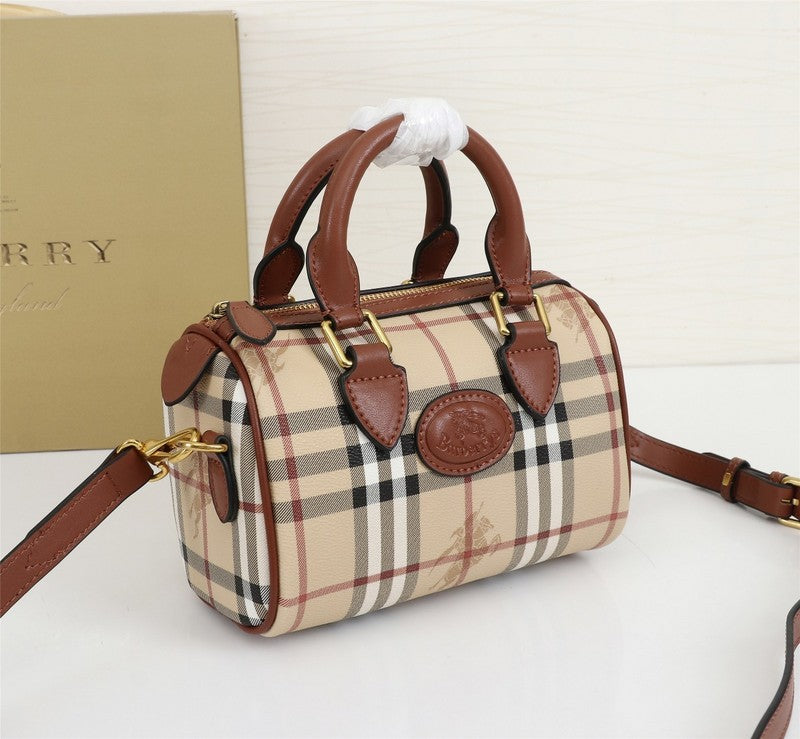 Burberry Bags - Bagsattire   155