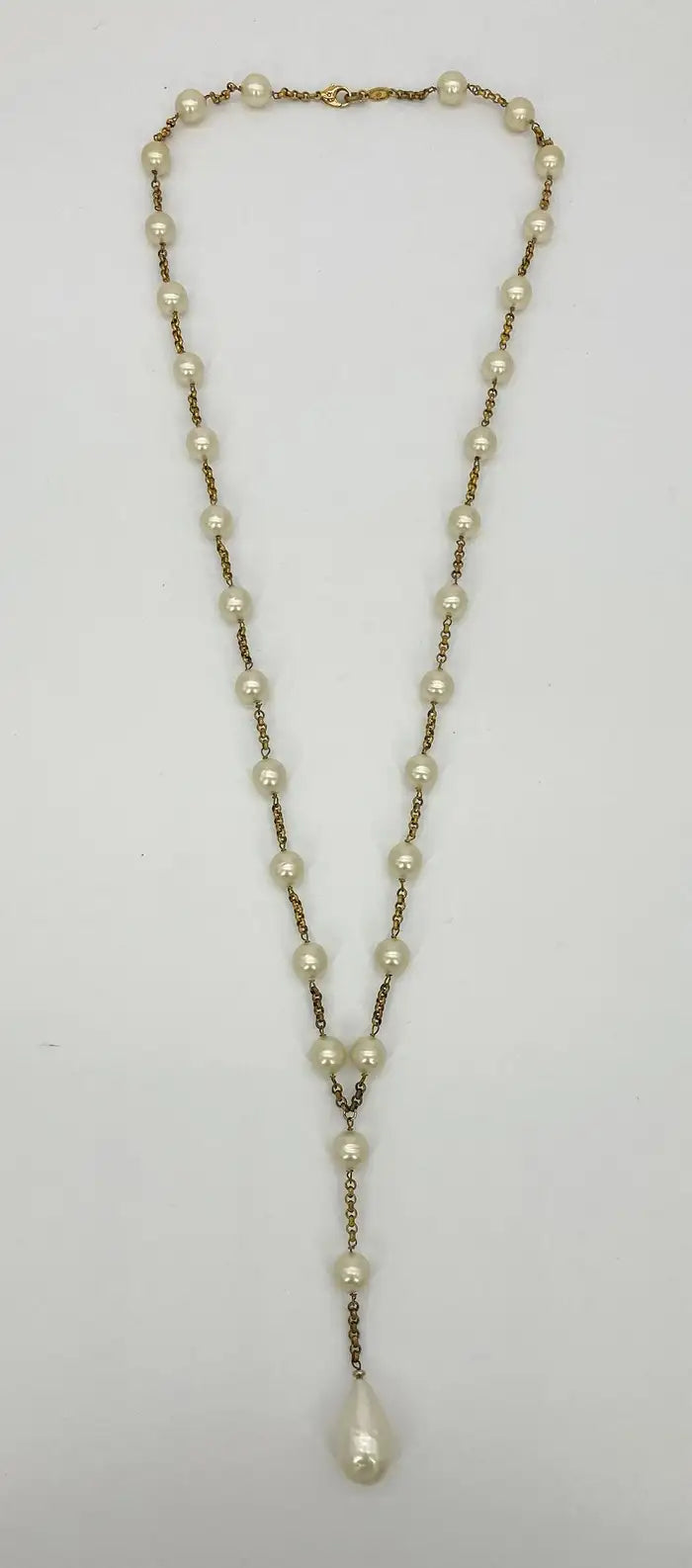 Vintage Chanel Pearl Y Lariat Necklace