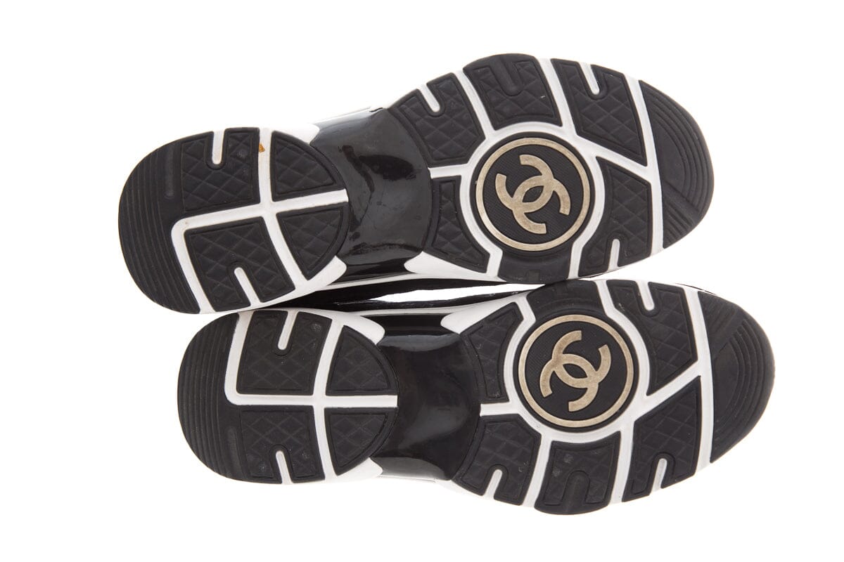 Chanel Black and White Logo CC Sneakers SZ 37