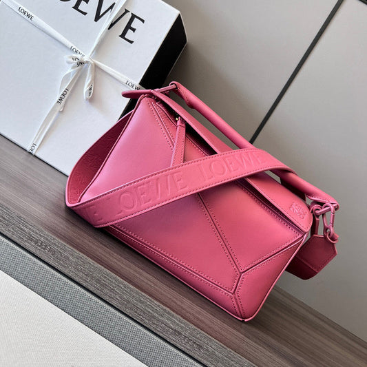 Bags Attire - Loewe Bags - 840