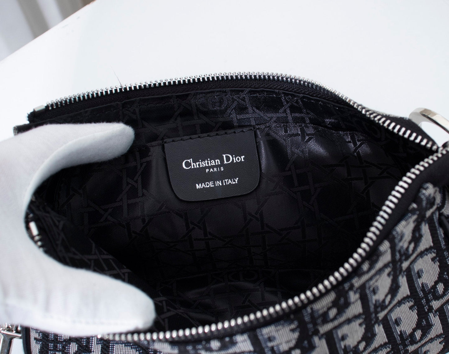 Luxury Handbags Christian Dior 159