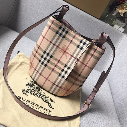 Bags Attire - Burberry Bags - 787