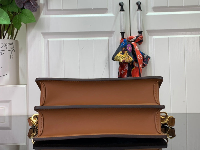 Bags Attire Louis Vuitton bags - 2463