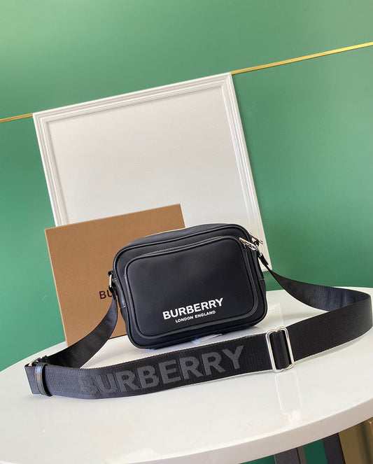 Bags Attire - Burberry Bags - 440