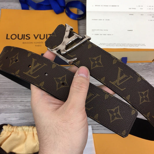 Leather Belt Louis Vuitton