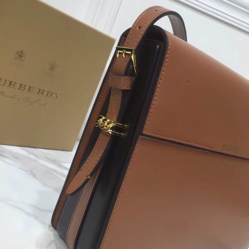 Burberry Bags - Bagsattire   740