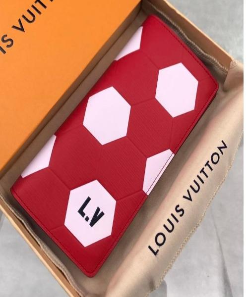 Louis Vuitton Brazza Wallet Epi Leather Hexagon Red