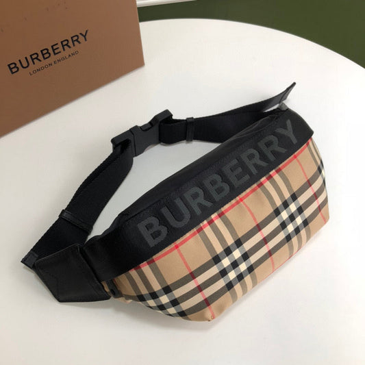 Bags Attire - Burberry Bags - 569