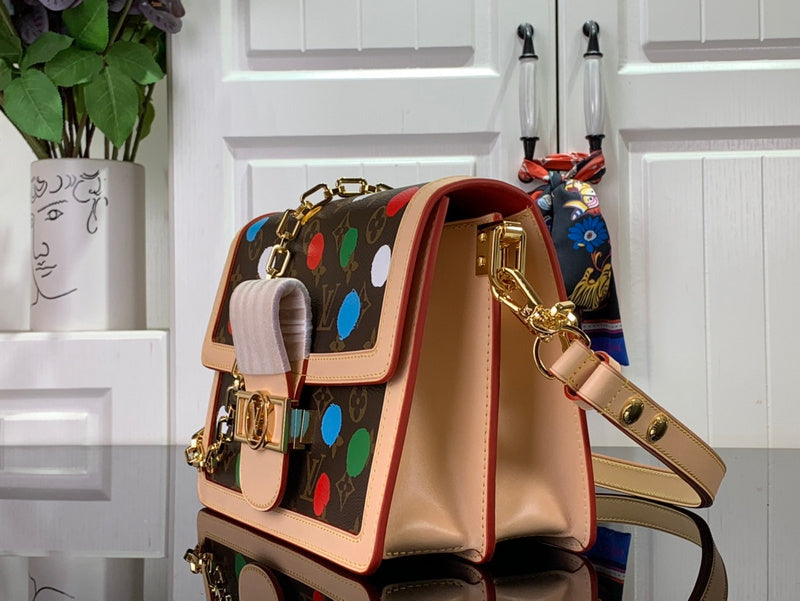 Bags Attire Louis Vuitton bags - 2481