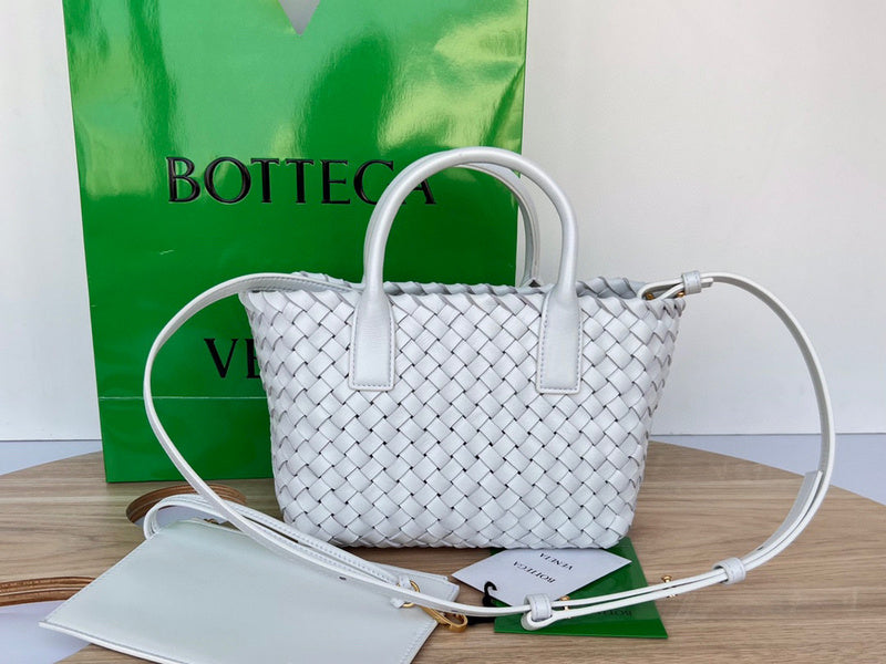 Bags Attire - Bottega Veneta Bags - 573