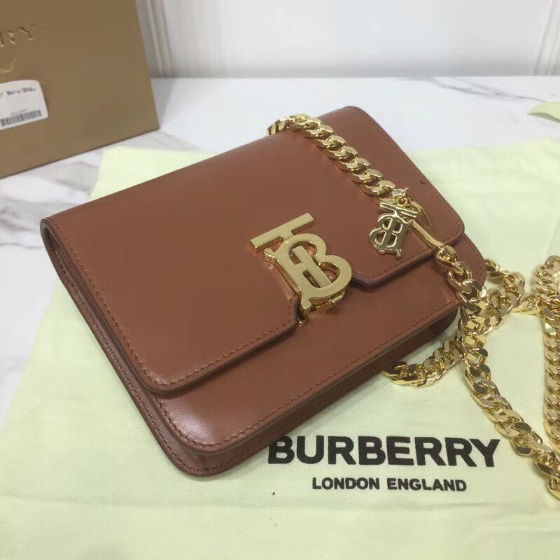 Burberry Bags - Bagsattire   712