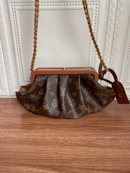 Designer Handbags Louis Vuitton 052