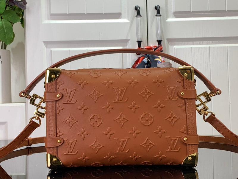 Bags Attire Louis Vuitton bags - 2470