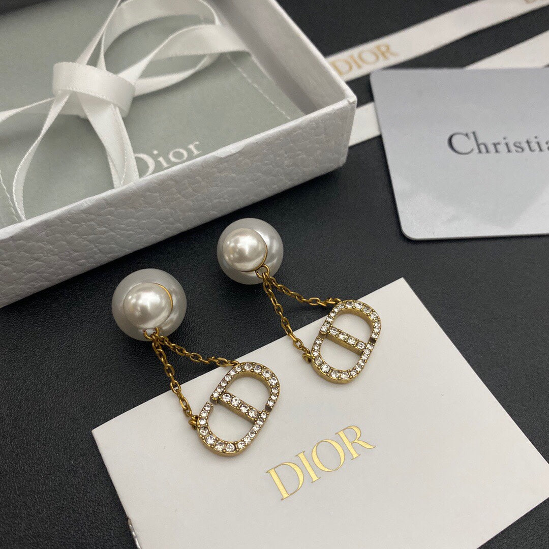 EN - Lux Earring Christian Dior 005