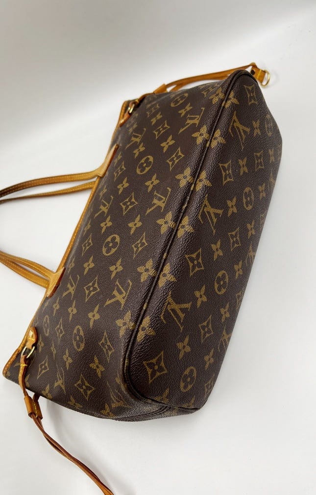 Louis Vuitton Neverfull PM Tote Bag in Classic LV Monogram Canvas