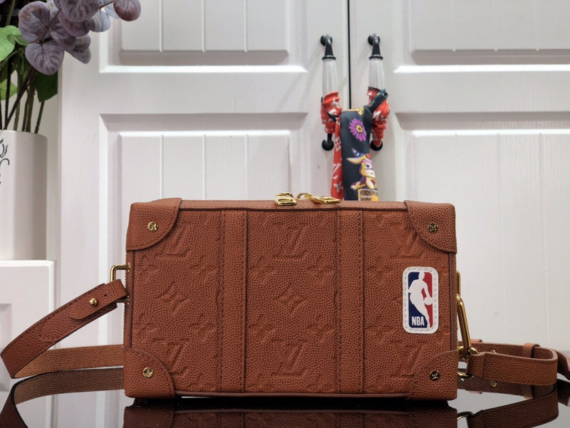 Bags Attire Louis Vuitton bags - 2489