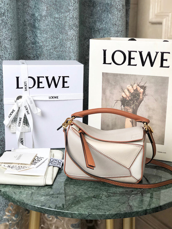 Bags Attire - Loewe Bags - 956