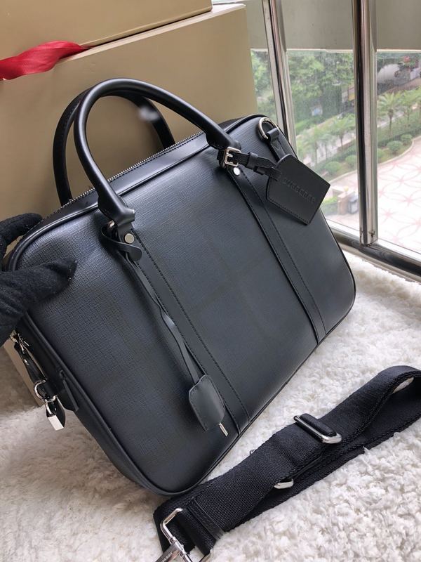 Burberry Bags - Bagsattire   370