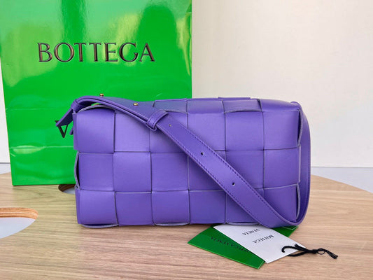 Bags Attire - Bottega Veneta Bags - 729