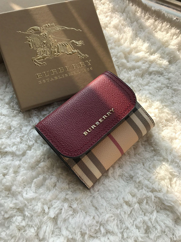 Burberry Bags - Bagsattire   555