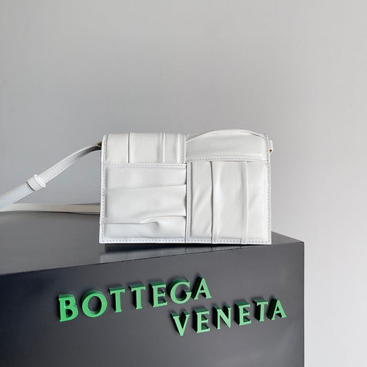 Bags Attire - Bottega Veneta Bags - 628