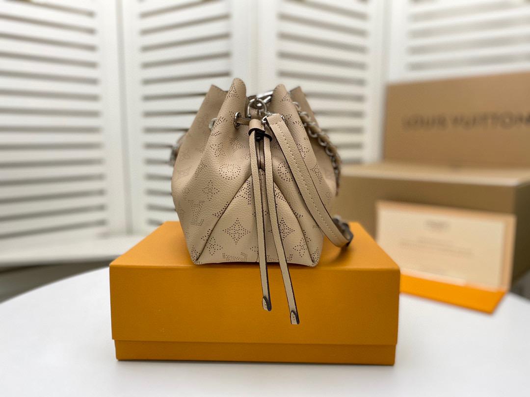 LV Bella Bucket Bag Mahina Galet Grey For Women, Womenâ€™s Handbags, Shoulder And Crossbody Bags 7.5in/22cm LV M57201