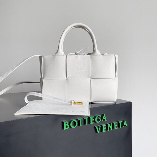 Bags Attire - Bottega Veneta Bags - 406