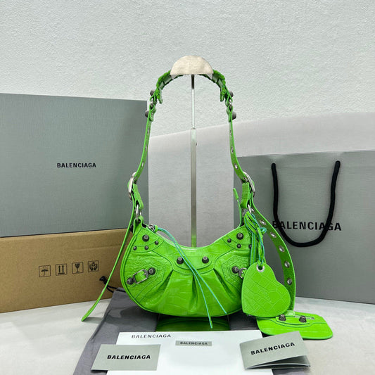 Bags Attire - Balenciaga Bags - 981