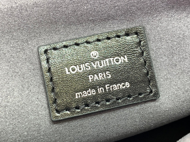 Bags Attire Louis Vuitton bags - 2487