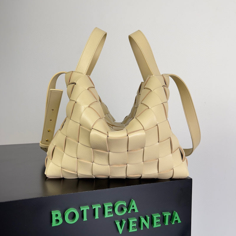 Bags Attire - Bottega Veneta Bags - 1089