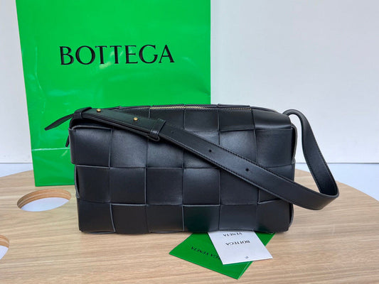 Bags Attire - Bottega Veneta Bags - 1218