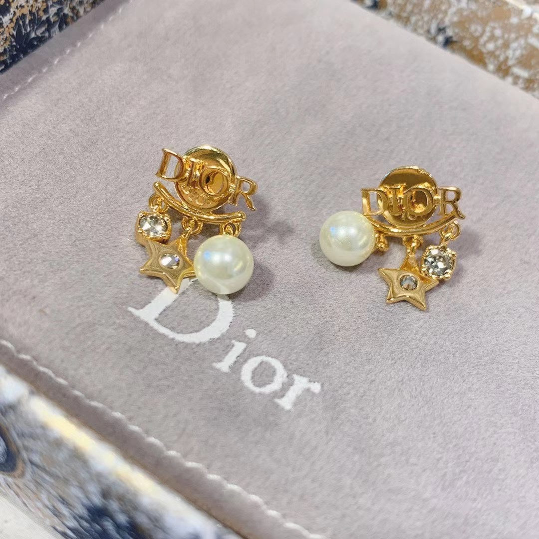 EN - Lux Earring Christian Dior 052