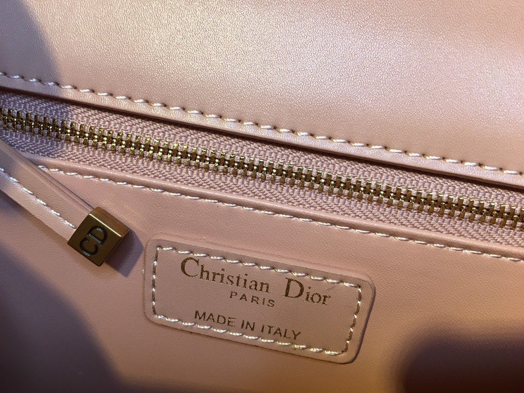 EN - New Arrival Bags Christian Dior 238