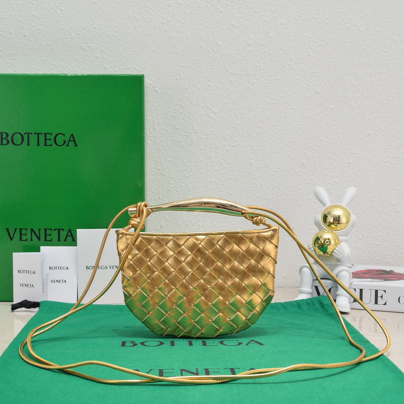 Bags Attire - Bottega Veneta Bags - 637