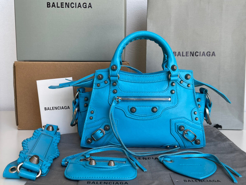 Bags Attire - Balenciaga Bags - 613