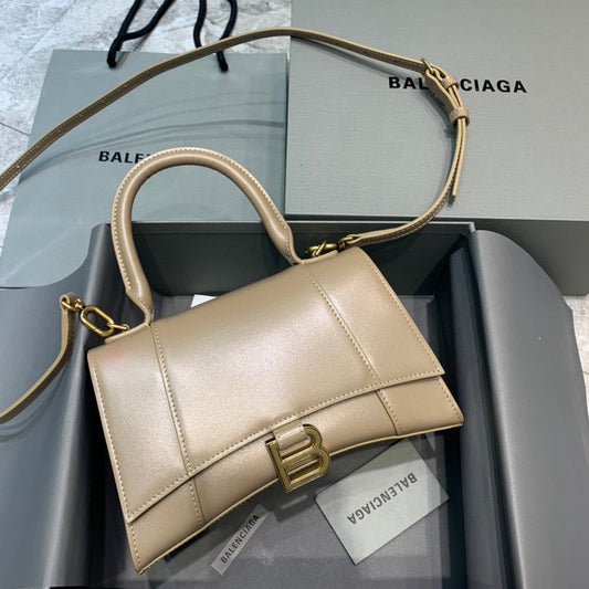 Bags Attire - Balenciaga Bags - 896