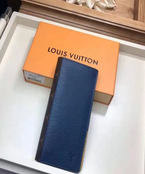 Louis Vuitton Brazza Wallet Epi Leather Blue