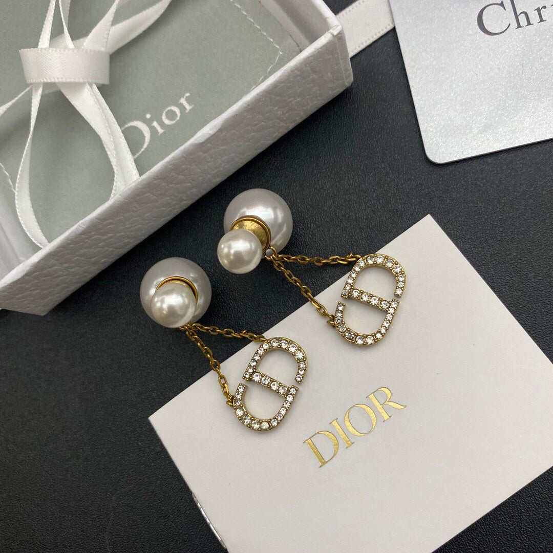 EN - Lux Earring Christian Dior 005