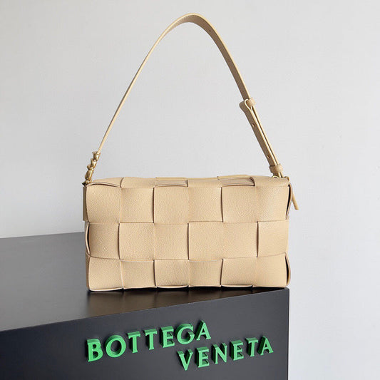 Bags Attire - Bottega Veneta Bags - 1396