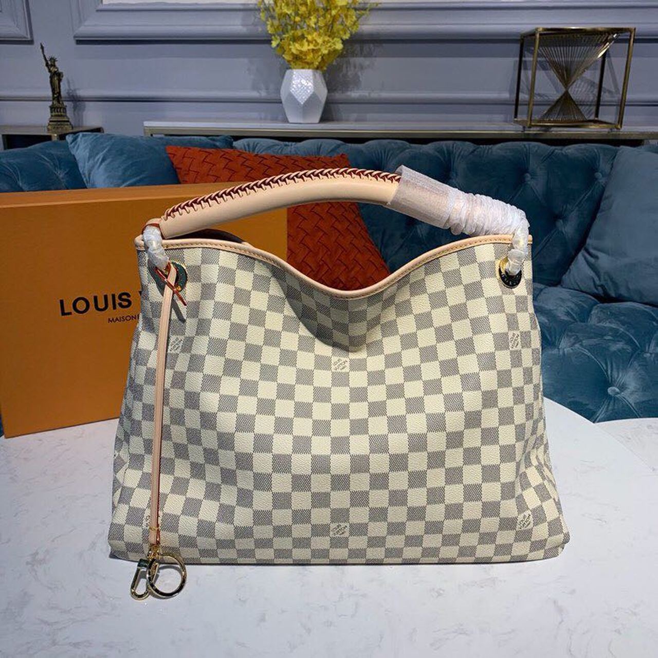 LV Artsy MM Damier Azur Canvas For Women, Shoulder Bags 16.1in/41cm LV N40253