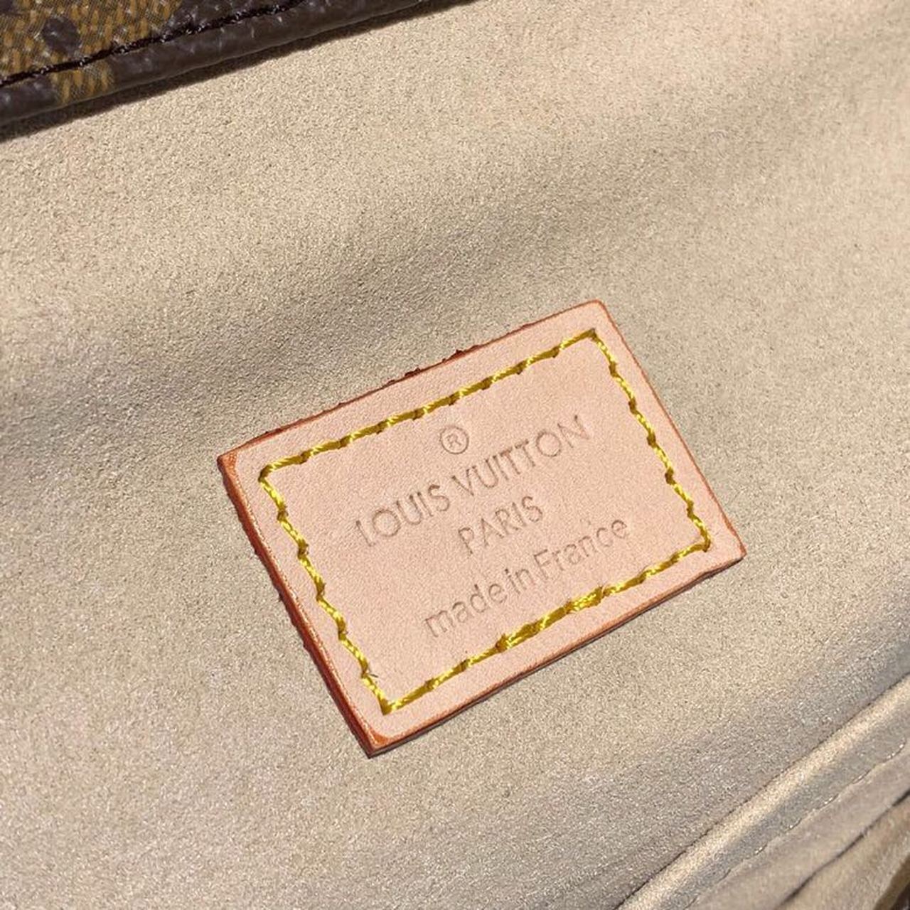 LV Artsy MM Monogram Canvas For Women, Womenâ€™s Handbags 16.1in/41cm LV M44869