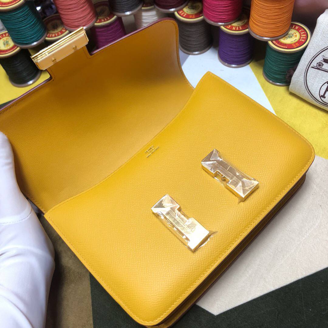 HM Constance 23 Epsom Yellow For Women, Womenâ€™s Handbags, Shoulder Bags 9.4in/23cm